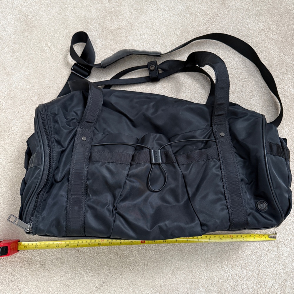 Lululemon Black Duffle Bag